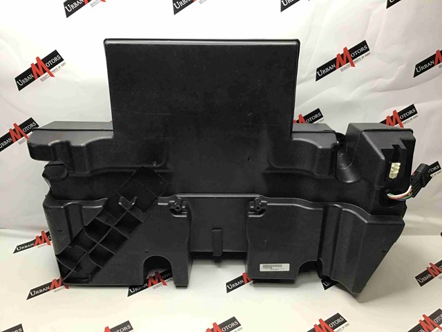 LR033287 LAND ROVER Сабвуфер купить в Ирпень