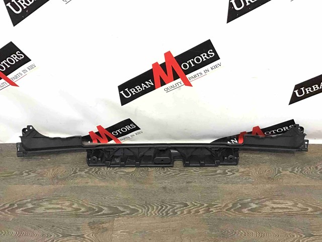 LR037923 LAND ROVER Кронштейн бампера заднего центральный купить в Харьков
