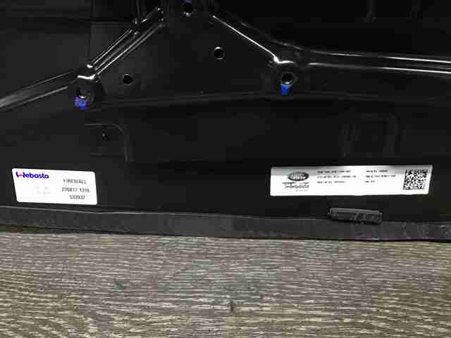 LR038279 LAND ROVER Рама люка купить в Запорожье