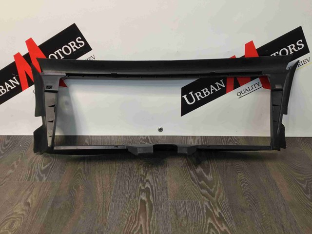 LAND ROVER LR038367 Нижний дефлектор радиатора в наличии Ирпень