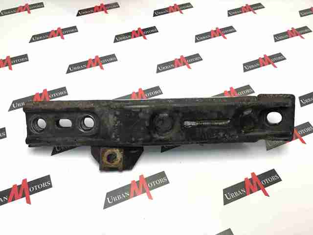 LAND ROVER LR038789 Кронштейн передней балки в наличии Хмельницкий