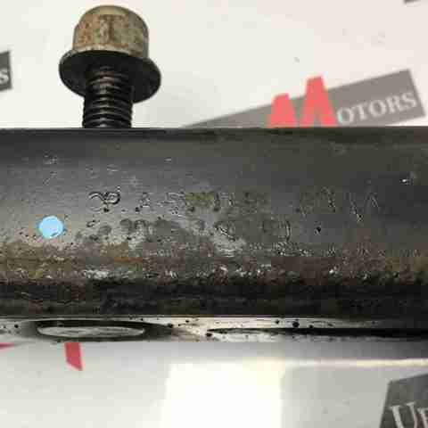 LAND ROVER LR038789 Кронштейн передней балки в наличии Сумы