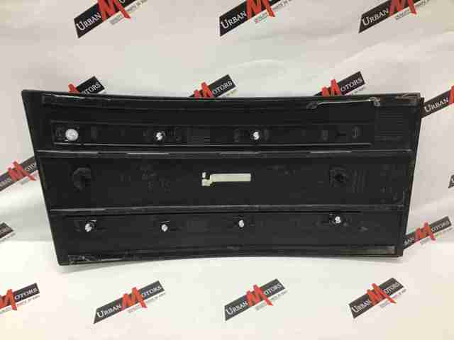 LR038863 LAND ROVER Молдинг двери передней правой купить в Тернополь