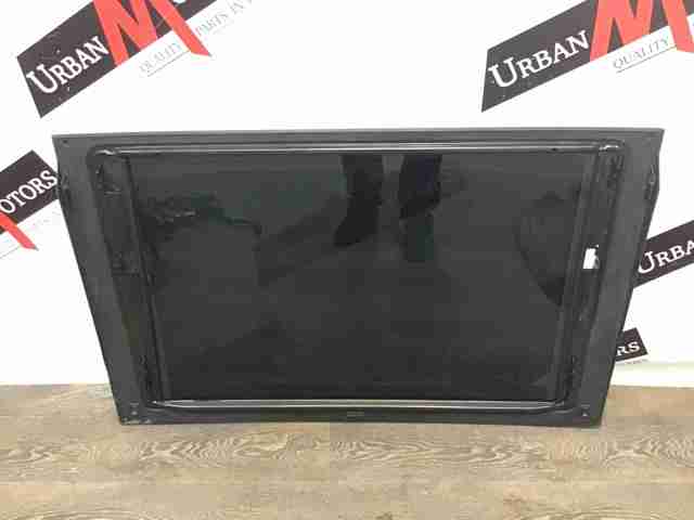 LR043926 LAND ROVER Крышка люка крыши купить в Черкассы