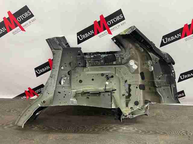 Боковая часть задняя правая LR044372 LAND ROVER