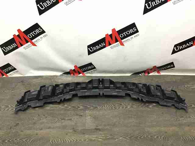 LR045204 LAND ROVER Кронштейн бампера переднего центральный купить в Ужгород