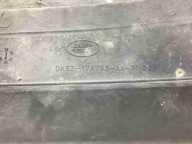 LR045204 LAND ROVER Кронштейн бампера переднего центральный купить в Черкассы