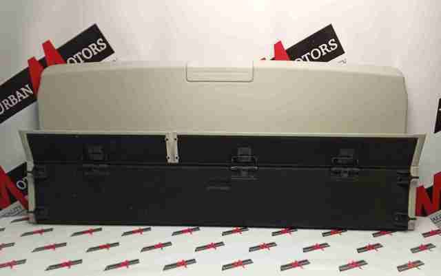 Шторка багажного отсека LR045775 LAND ROVER