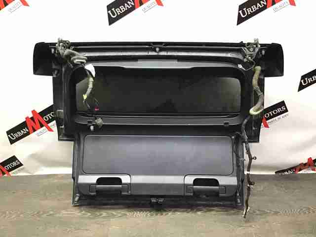Пятая дверь LR046909 LAND ROVER