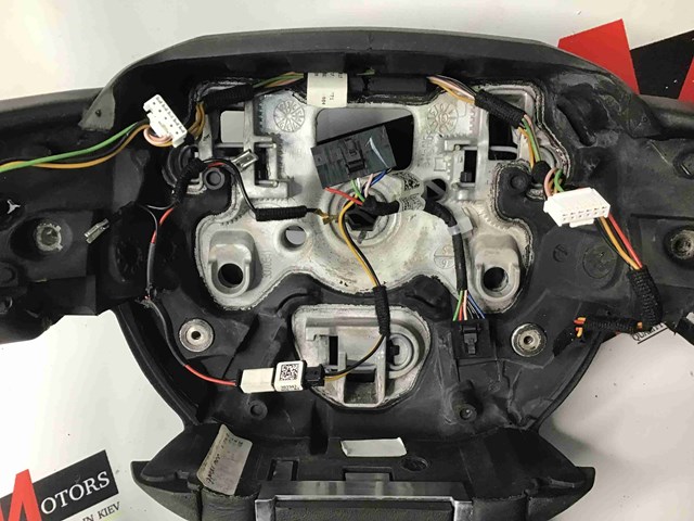 LAND ROVER LR047921 Руль в наличии Киев