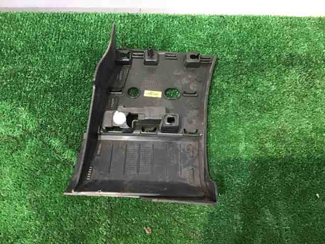 LAND ROVER LR048272 в наличии Ужгород