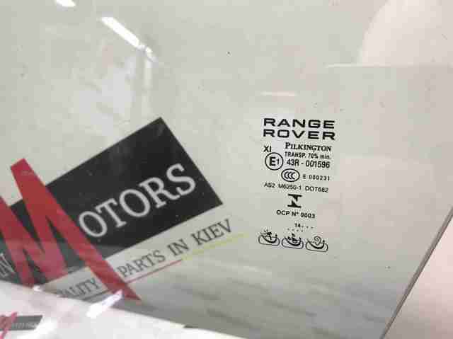 Стекло водительской двери LR053169 LAND ROVER