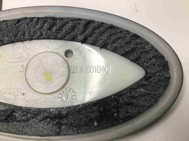 LR053808 LAND ROVER Эмблема крышки багажника (фирменный значок) купить в Днепр