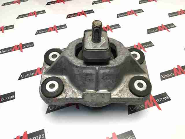 Гидроопора двигателя левая LR057815 LAND ROVER