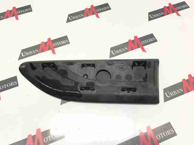 LR058535 LAND ROVER Молдинг крыла переднего правого купить в Днепр