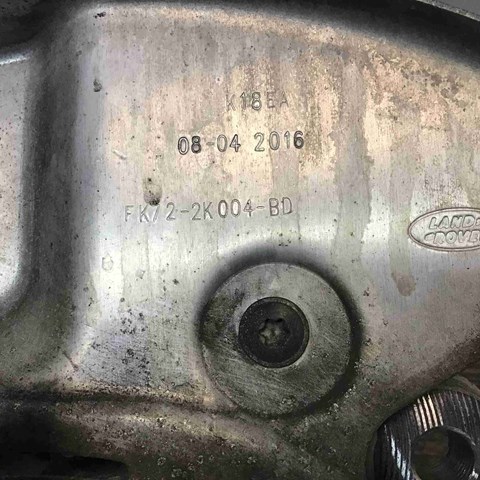 LR060195 LAND ROVER Цапфа передняя правая купить в Николаев