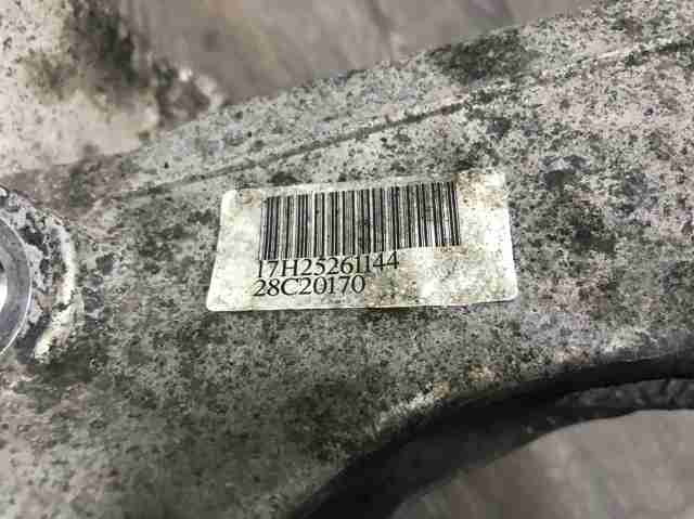 LR060195 LAND ROVER Цапфа (поворотный кулак) передний правый купить в Винница