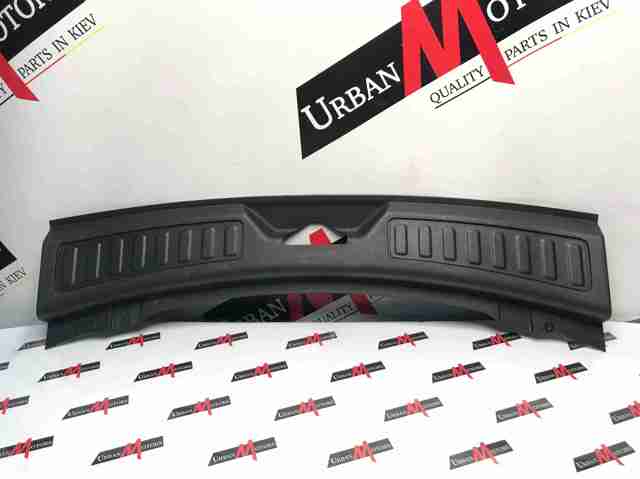 LAND ROVER LR060584 Облицовка задней панели багажника в наличии Украина