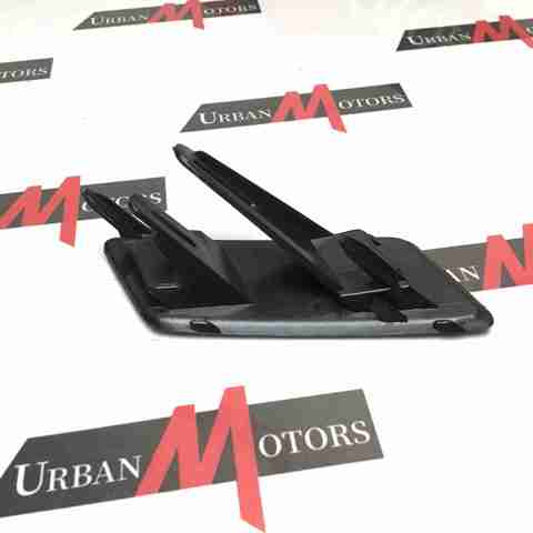 Крышка форсунки омывателя фары передней LR061225 LAND ROVER