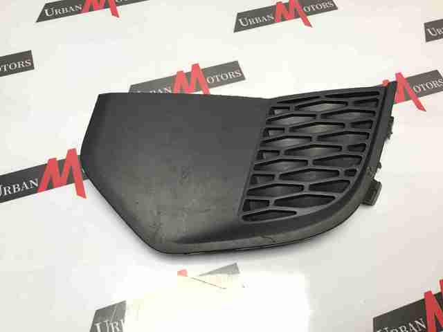  Решетка переднего бампера левая LR061236 LAND ROVER