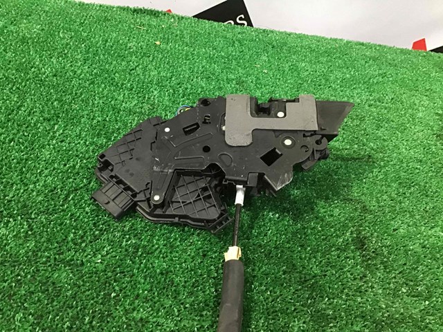 LR063615 LAND ROVER Замок двери передней левой купить в Львов
