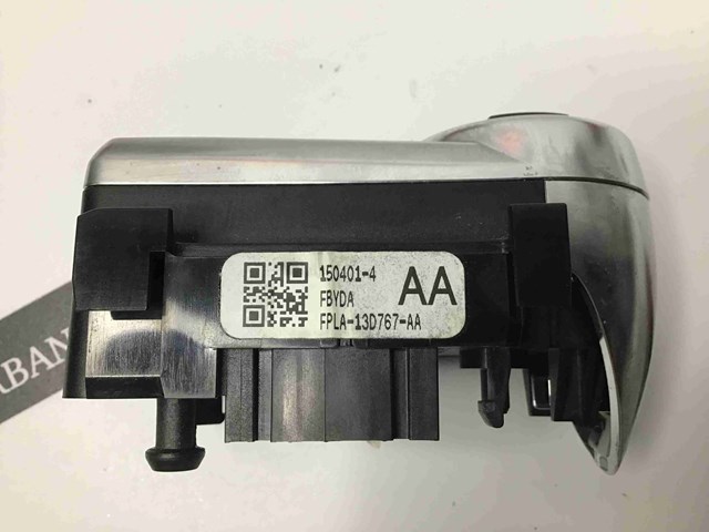 LR067006 LAND ROVER Блок кнопочных переключателей рулевого колеса купить в Ужгород
