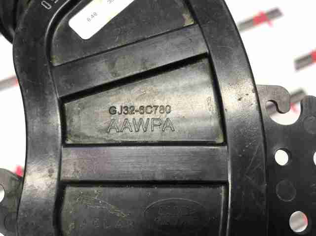 LR072134 LAND ROVER Патрубок воздушный, выход из турбины/компрессора (наддув) купить в Львов