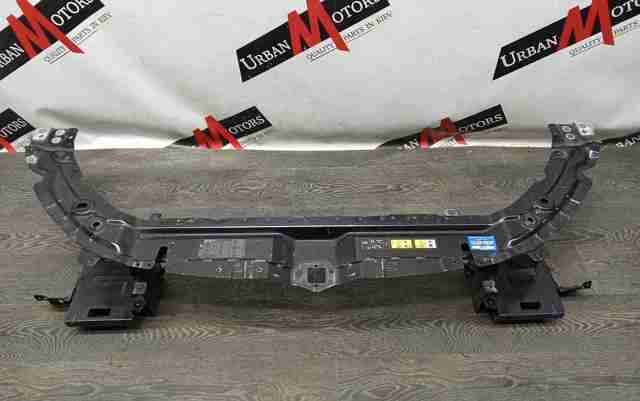 LR075398 LAND ROVER Верхняя рамка радиатора купить в Николаев