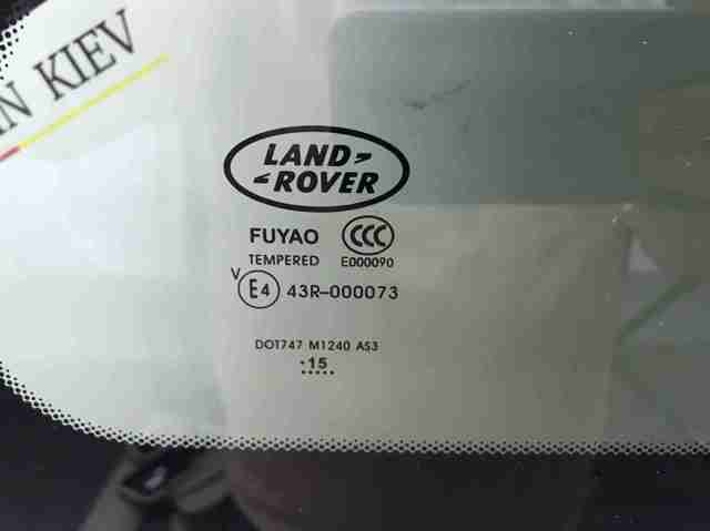 LR078379 LAND ROVER Стекло кузова (багажного отсека) правое купить в Черкассы