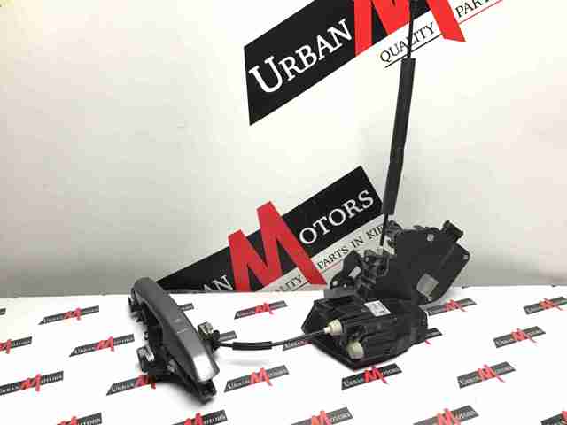 LAND ROVER LR078708 Замок передней правой двери в наличии Черновцы