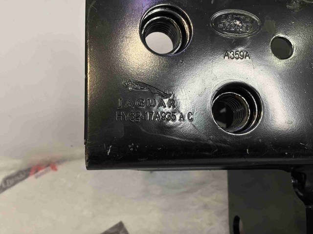 LAND ROVER LR080359 в наличии Ужгород