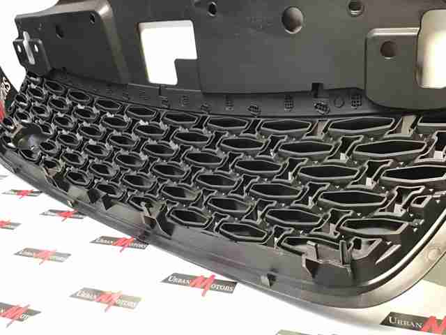 LAND ROVER LR082695 Решетка радиатора в наличии Житомир