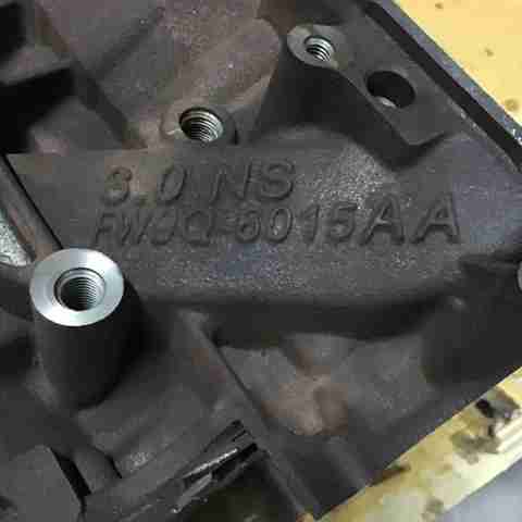 LAND ROVER LR082722 Блок цилиндров двигателя в наличии Киев