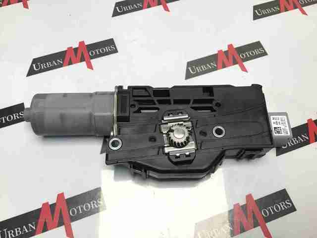 LAND ROVER LR083257 в наличии Николаев