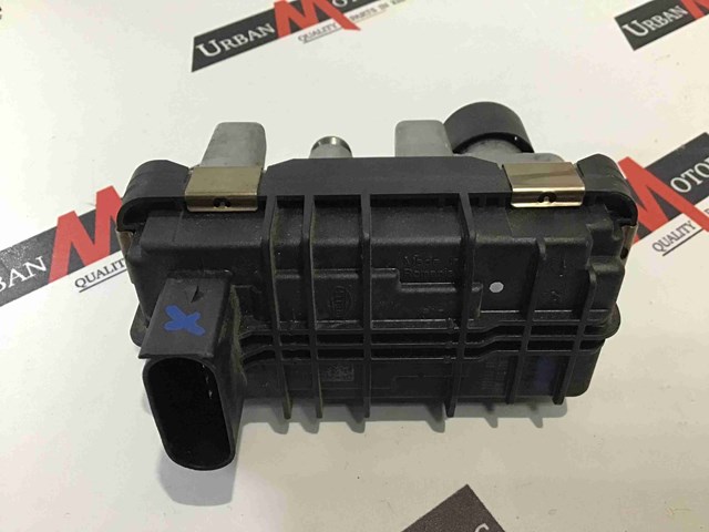 Турбоком LR084605 LAND ROVER