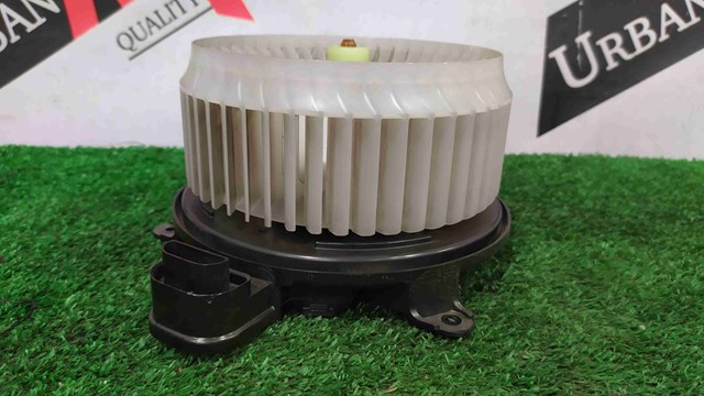 LR086148 LAND ROVER Мотор вентилятора печки (отопителя салона) купить в Одесса