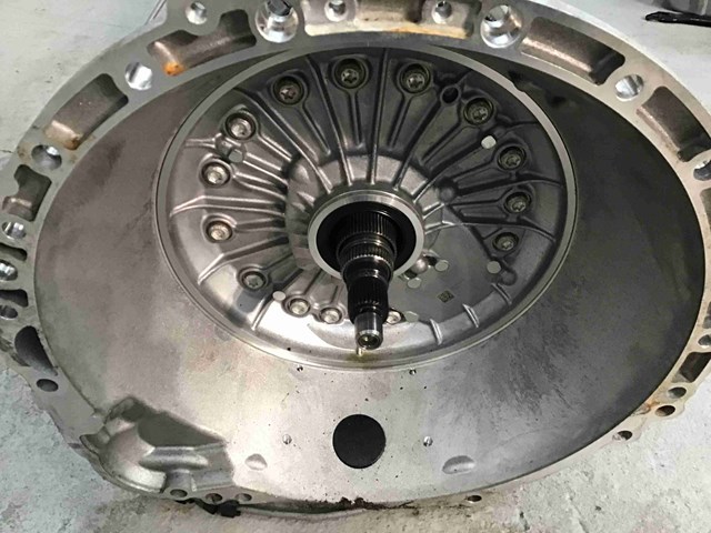 LR087234 LAND ROVER купить в Украина