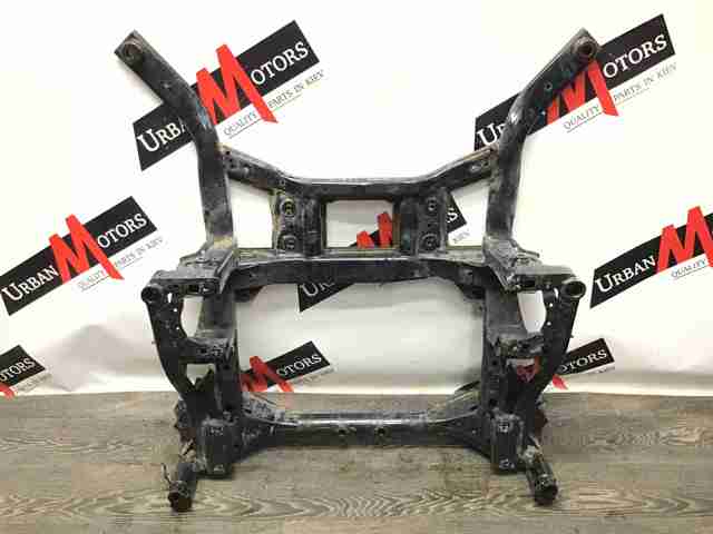 LR090443 LAND ROVER Подрамник передний купить в Николаев