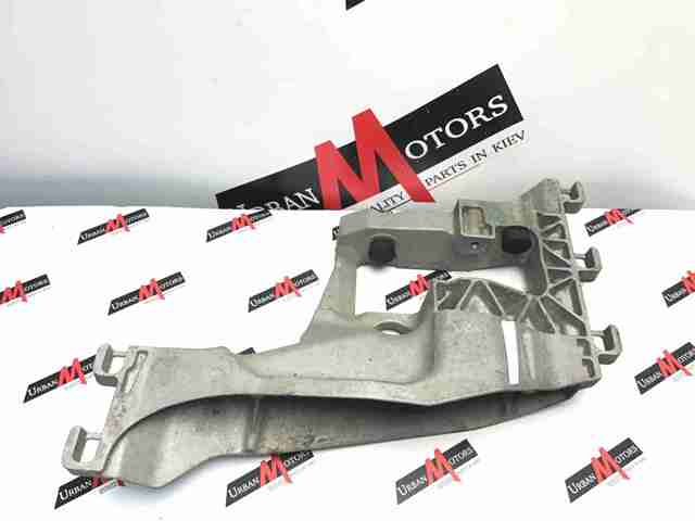 LR090491 LAND ROVER Балка крепления коробки передач купить в Украина