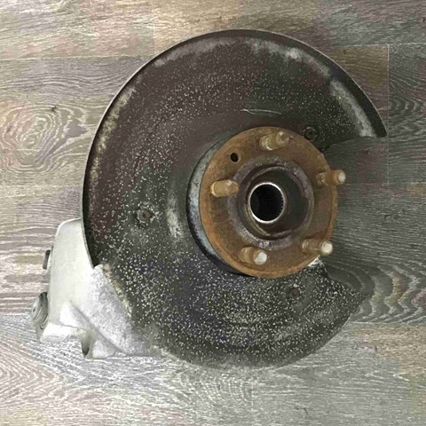 LAND ROVER LR090543 Цапфа задняя левая в наличии Каменское