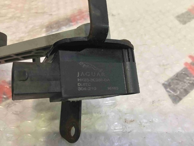 LAND ROVER LR090681 в наличии Сумы