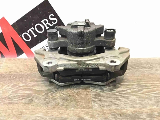 LR090688 LAND ROVER Суппорт тормозной передний правый купить в Харьков
