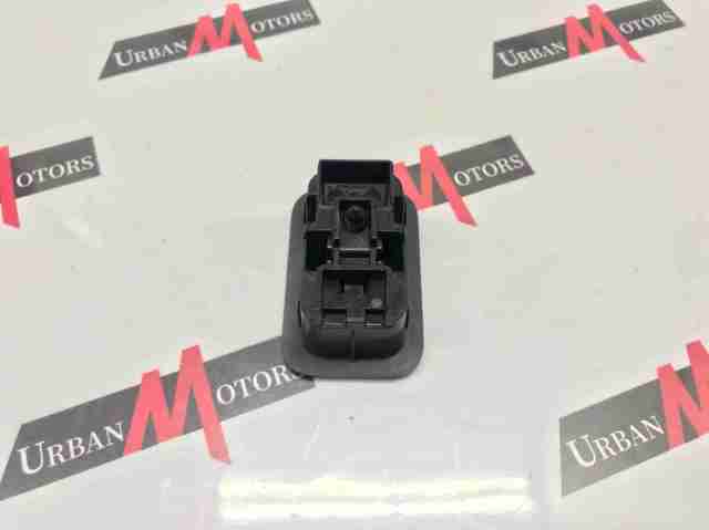 LAND ROVER LR092069 в наличии Ровно