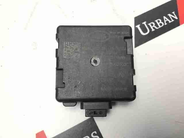 LAND ROVER LR099130 в наличии Тернополь