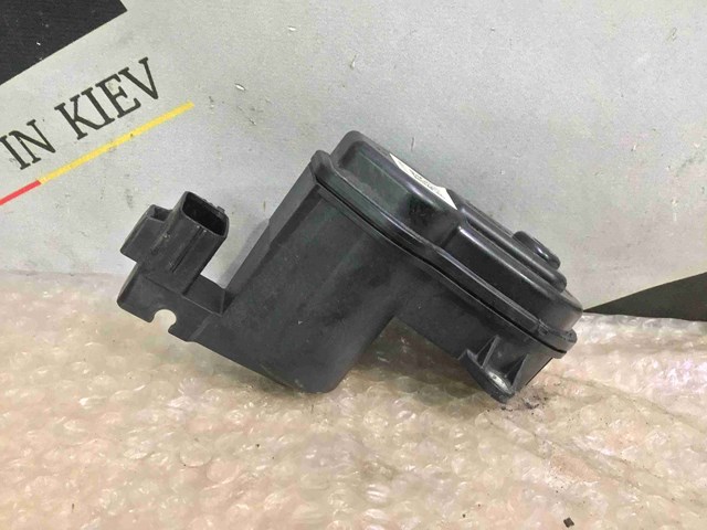Мотор привода тормозного суппорта заднего LR102237 LAND ROVER