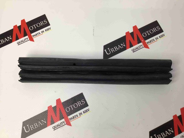 LR108768 LAND ROVER купить в Ужгород