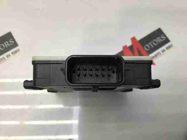 LAND ROVER LR115408 в наличии Днепр