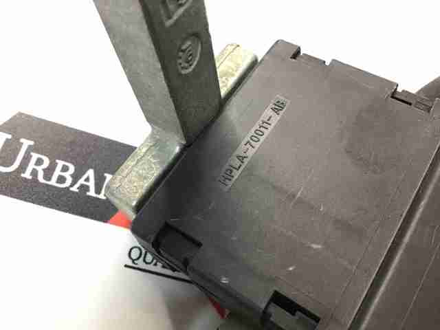 LR117597 LAND ROVER купить в Черкассы