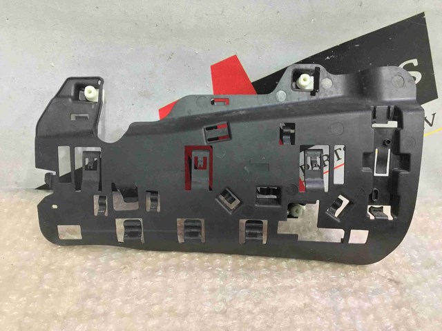 LAND ROVER LR122704 в наличии Ужгород