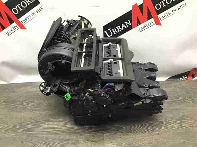 LR123802 LAND ROVER Корпус печки в сборе купить в Ирпень